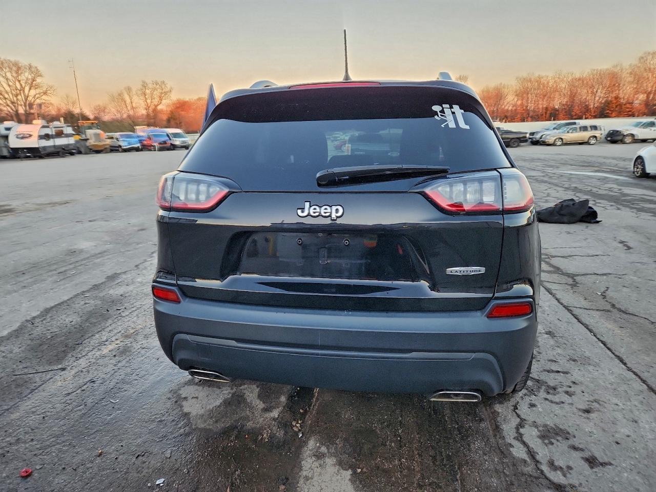 2019 JEEP CHEROKEE