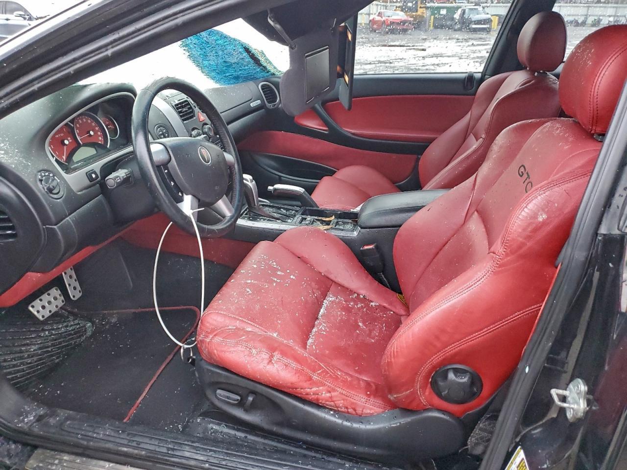 2004 PONTIAC Gto