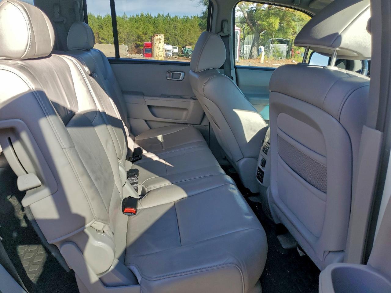 2011 HONDA PILOT
