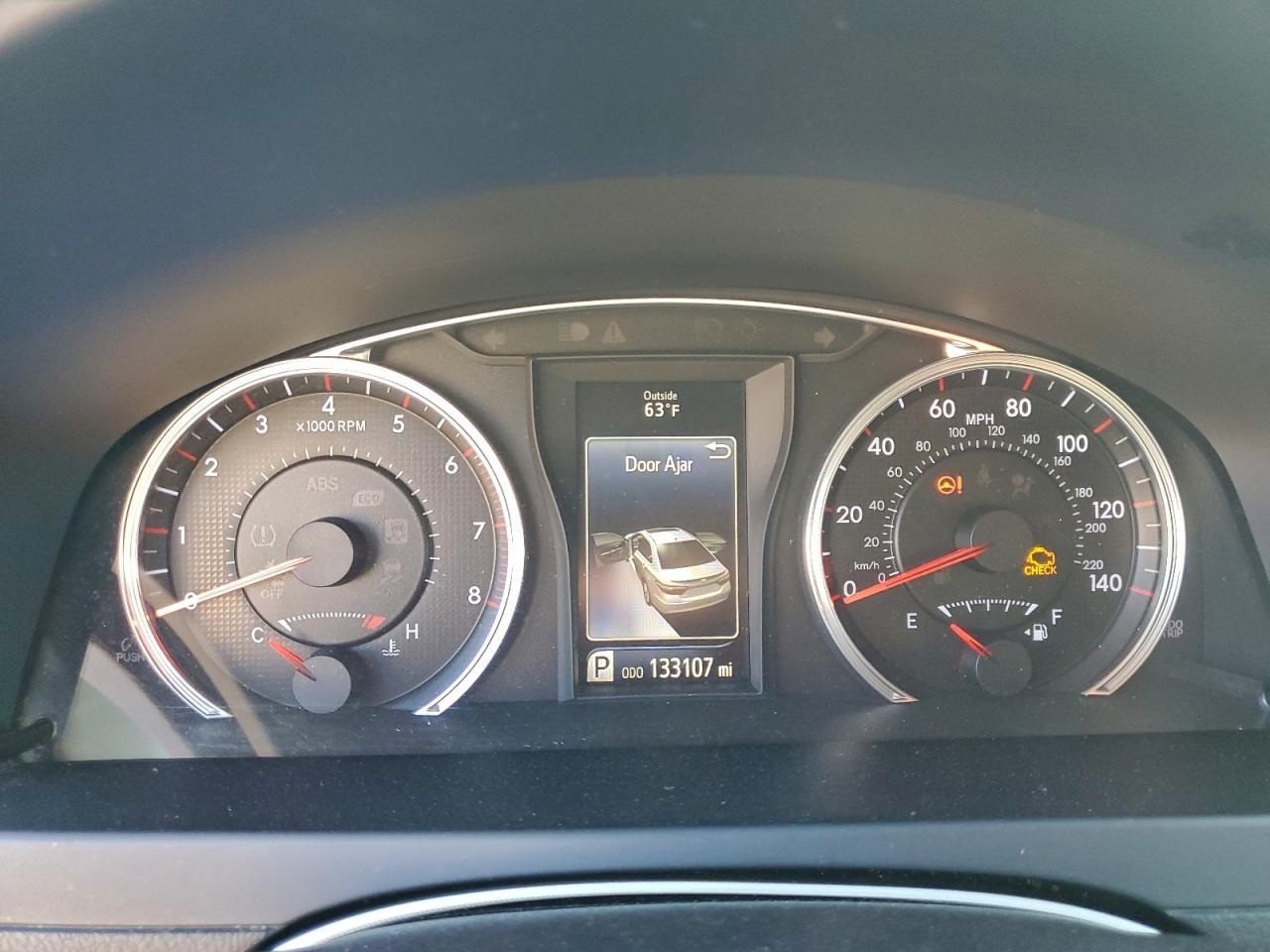 2015 TOYOTA CAMRY