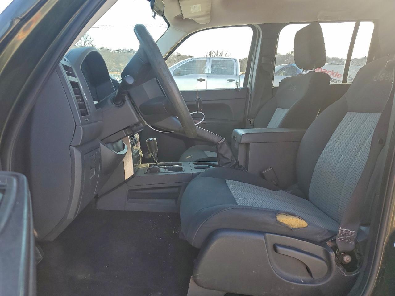 2009 JEEP Liberty