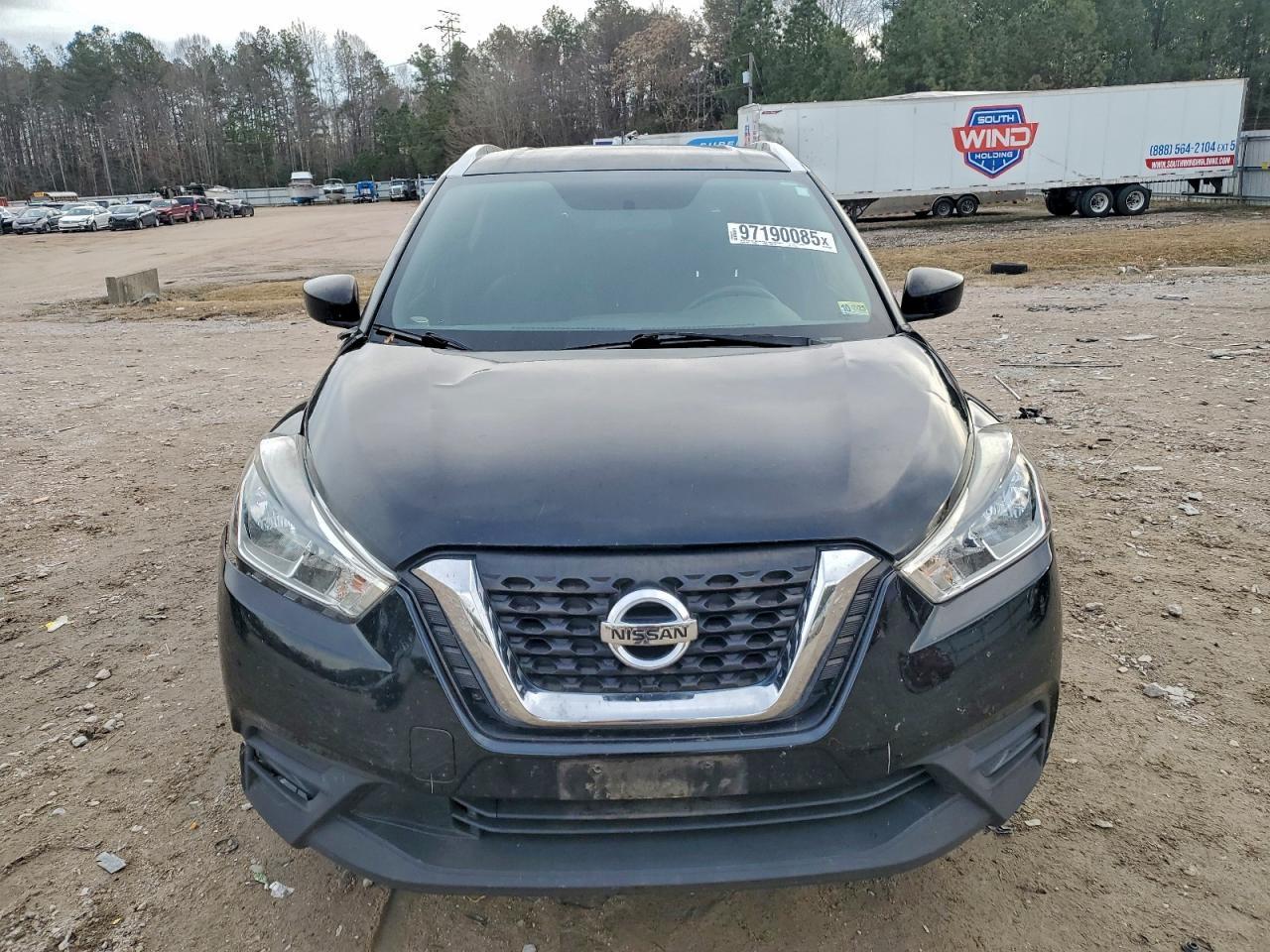2019 NISSAN KICKS