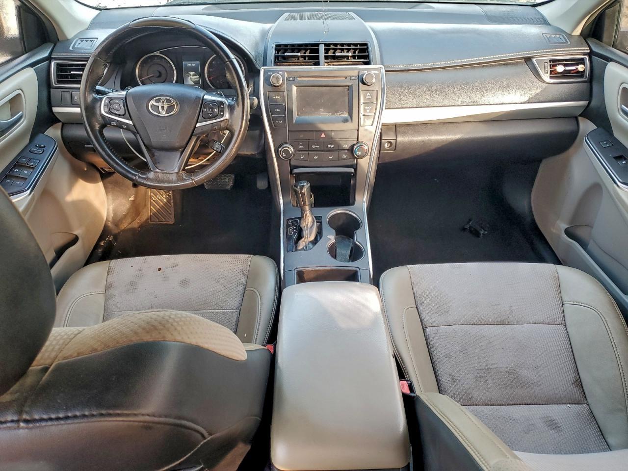 2016 TOYOTA CAMRY