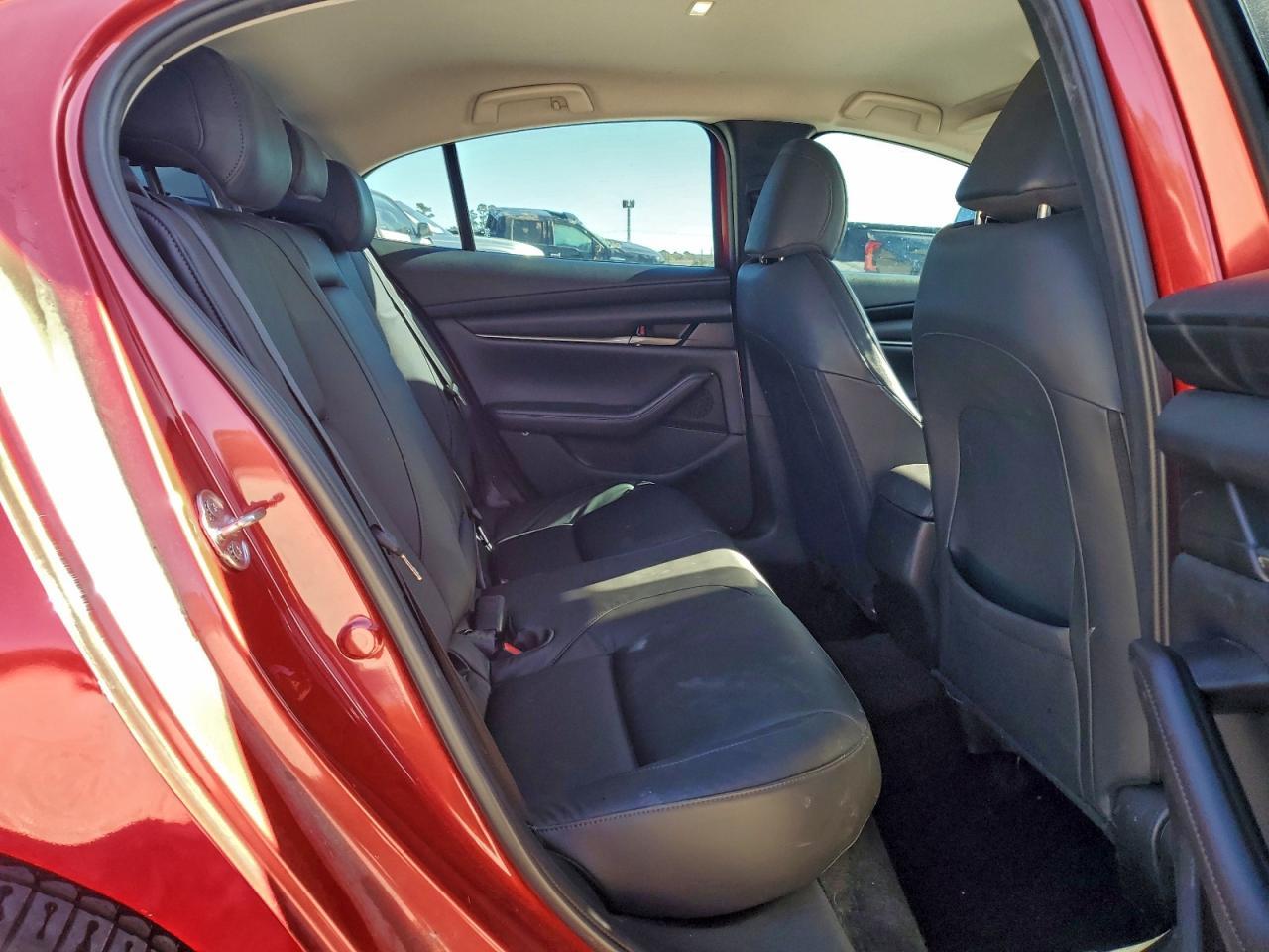 2021 MAZDA 3