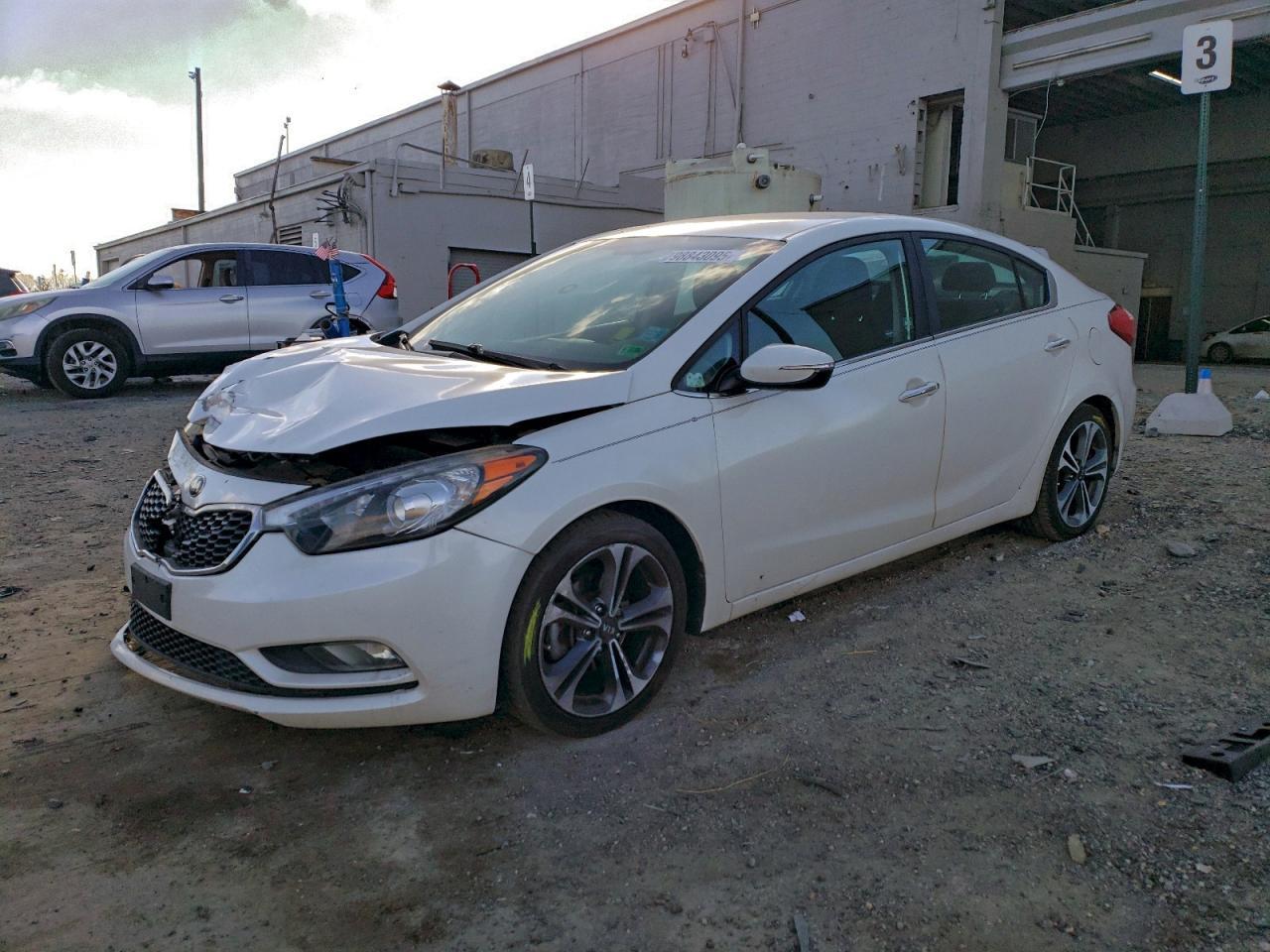 2016 KIA FORTE