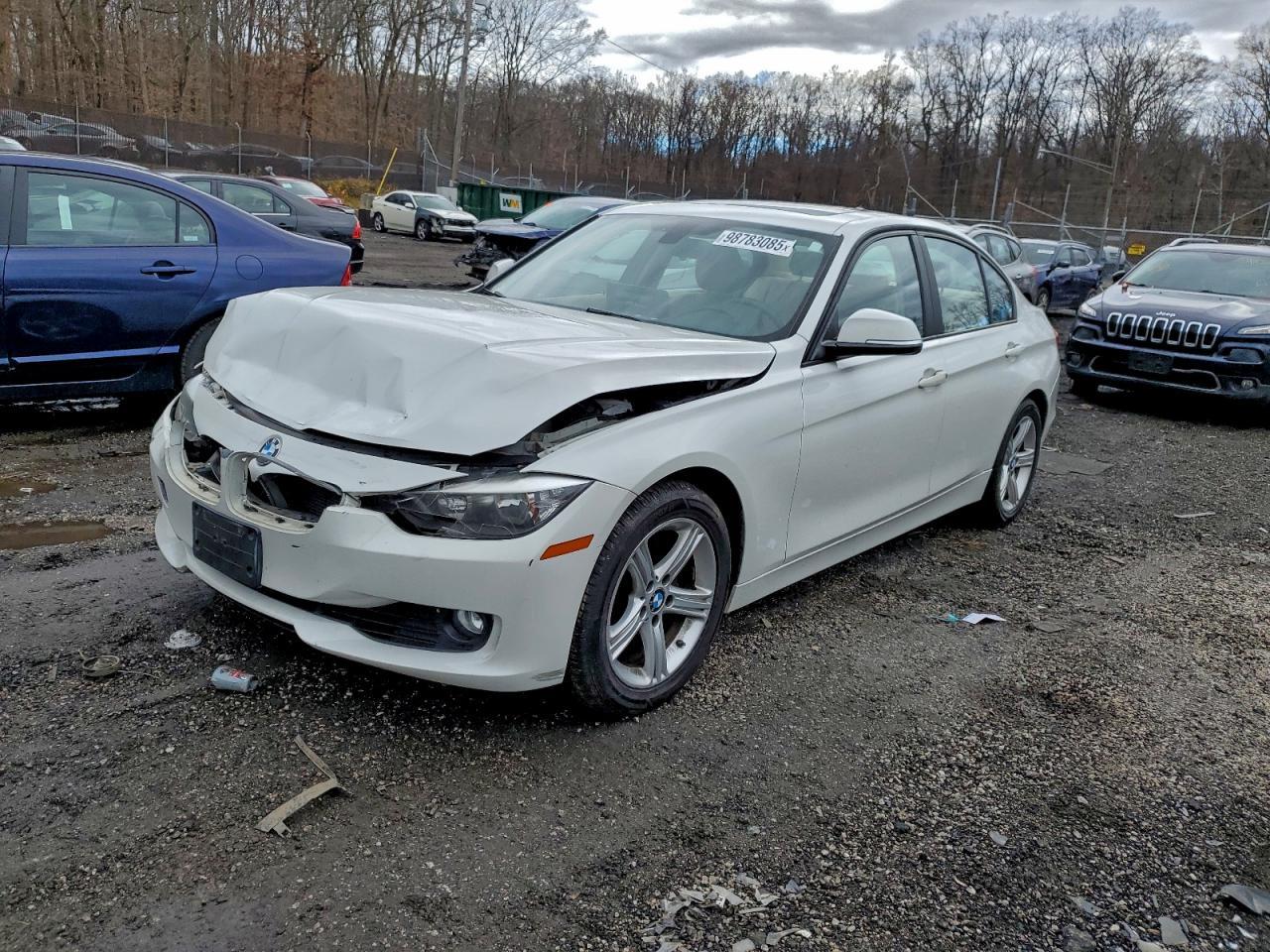 2013 BMW 3 SERIES