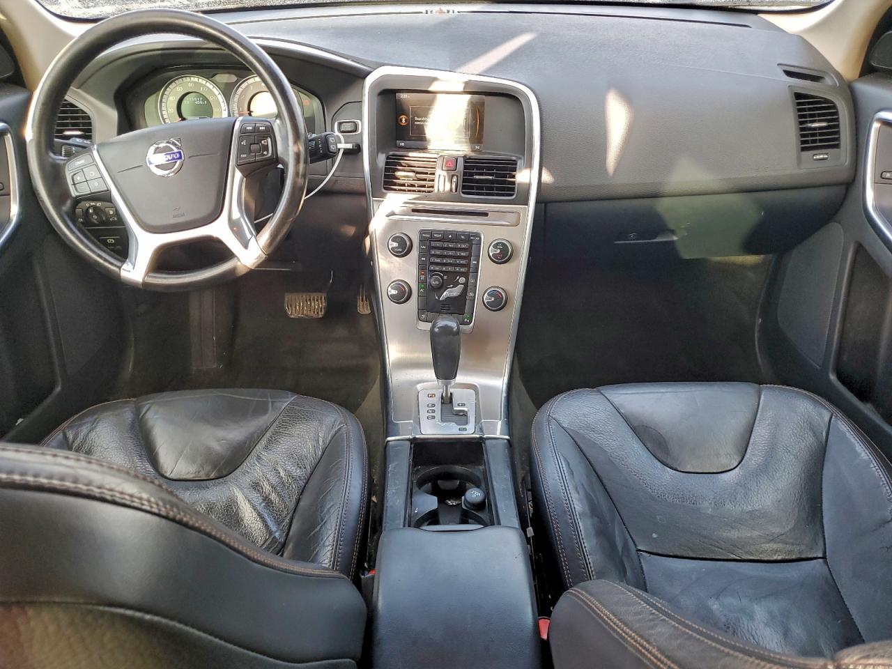 2012 VOLVO XC60