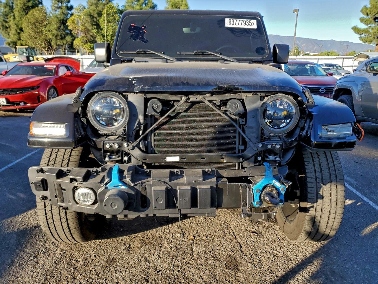 2023 JEEP WRANGLER