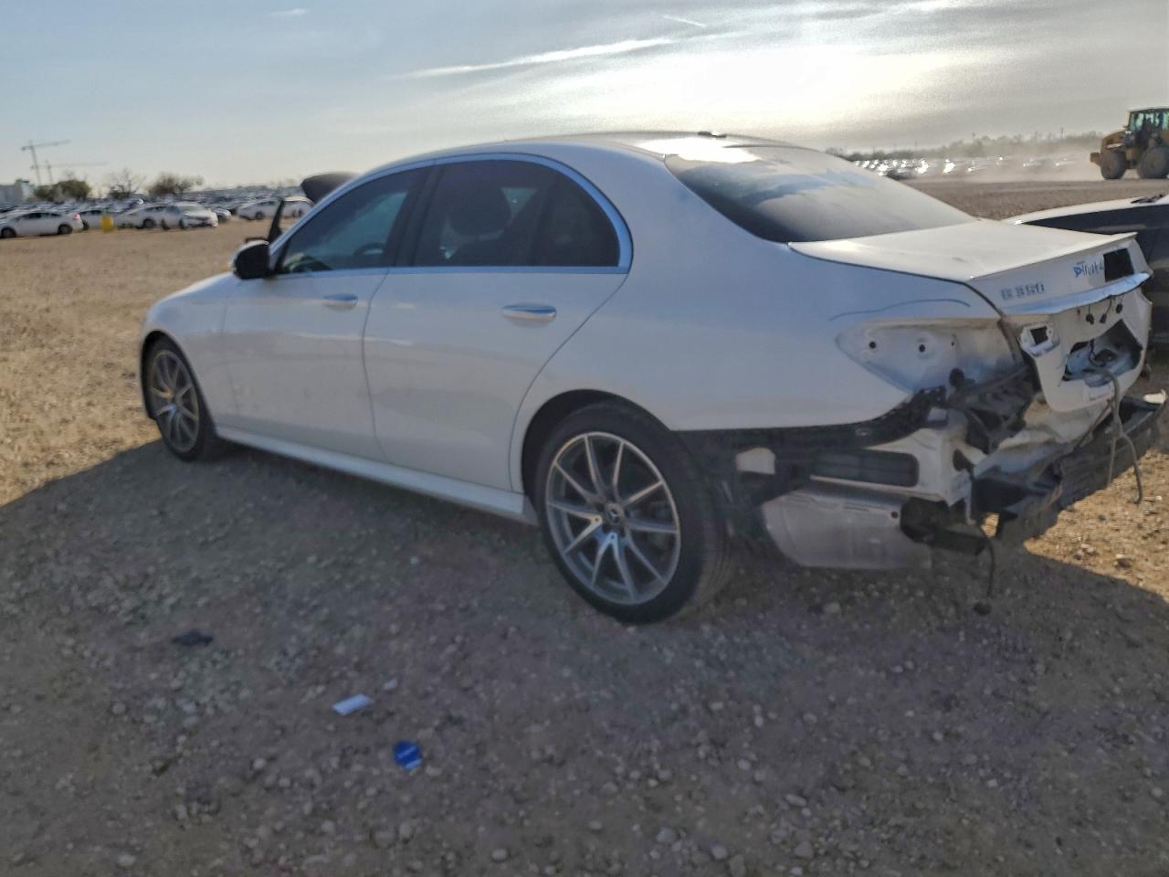 2022 MERCEDES-BENZ E-Class