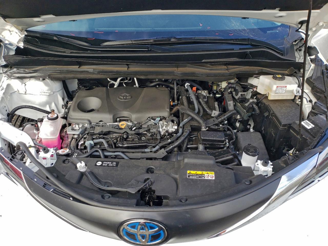 2024 TOYOTA SIENNA