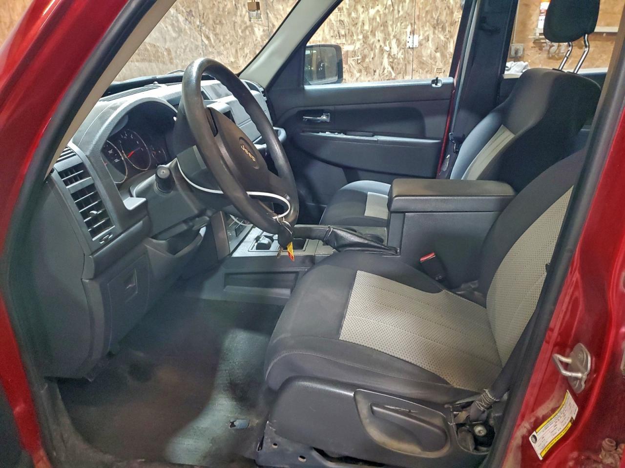 2010 JEEP Liberty