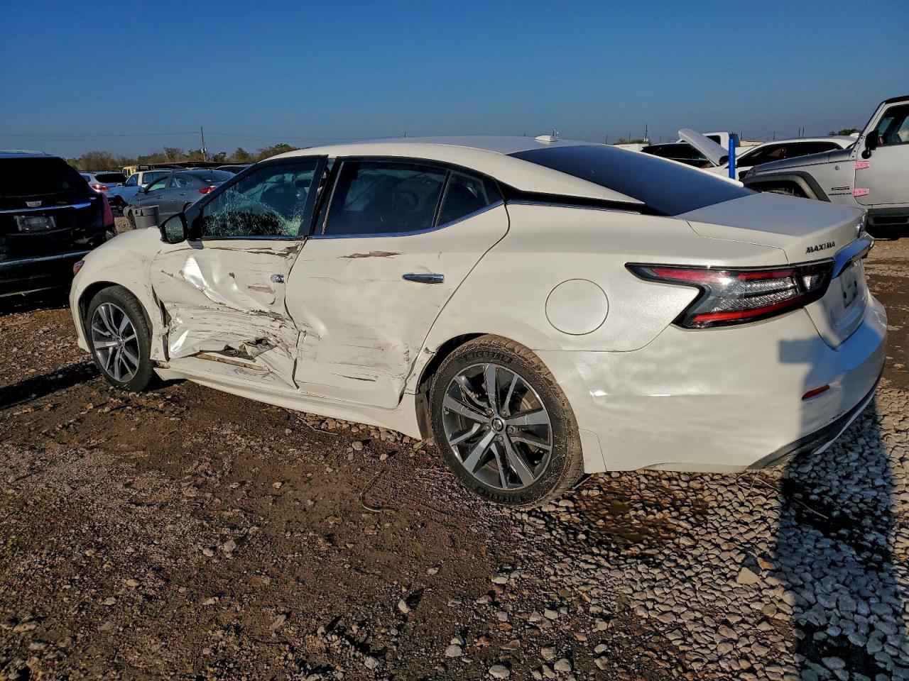 2019 NISSAN Maxima