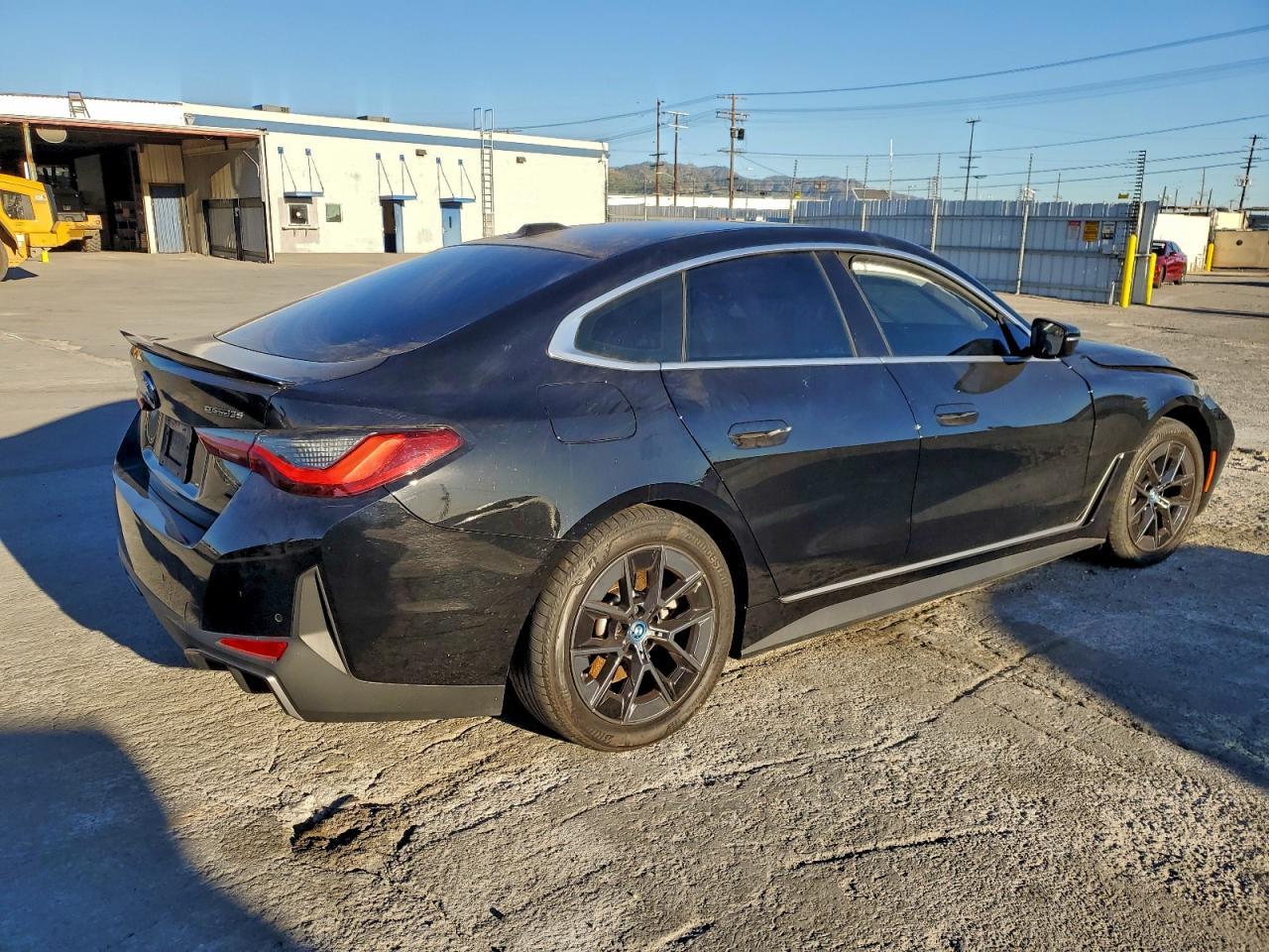 2024 BMW i4