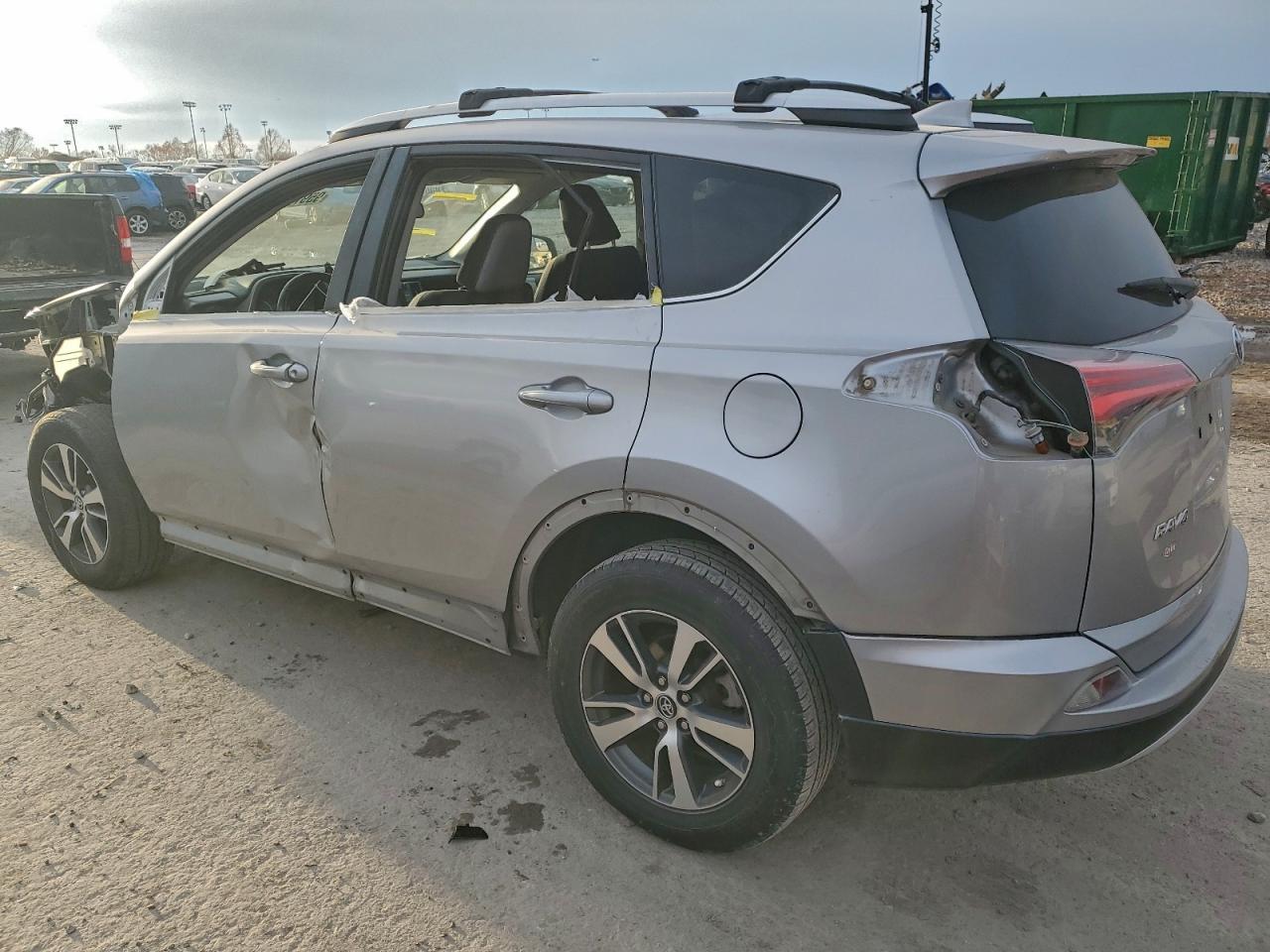 2016 TOYOTA RAV4