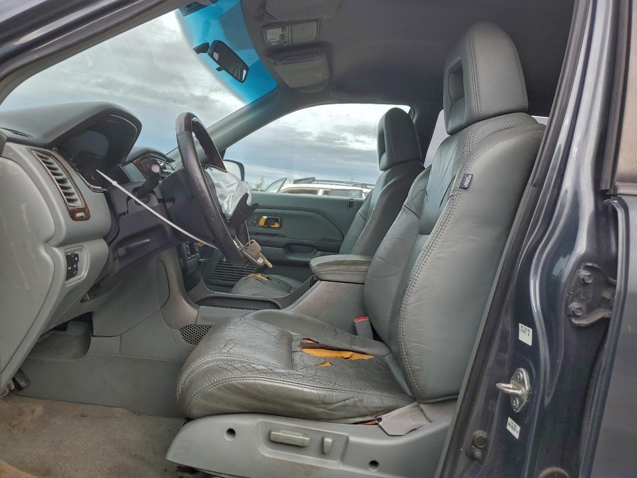 2004 HONDA PILOT