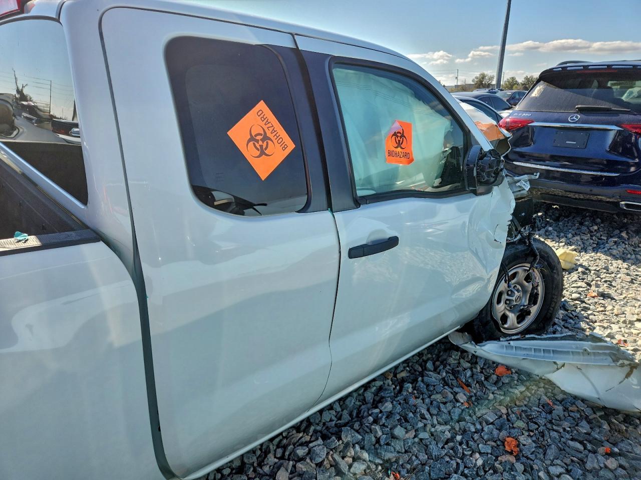 2022 NISSAN Frontier