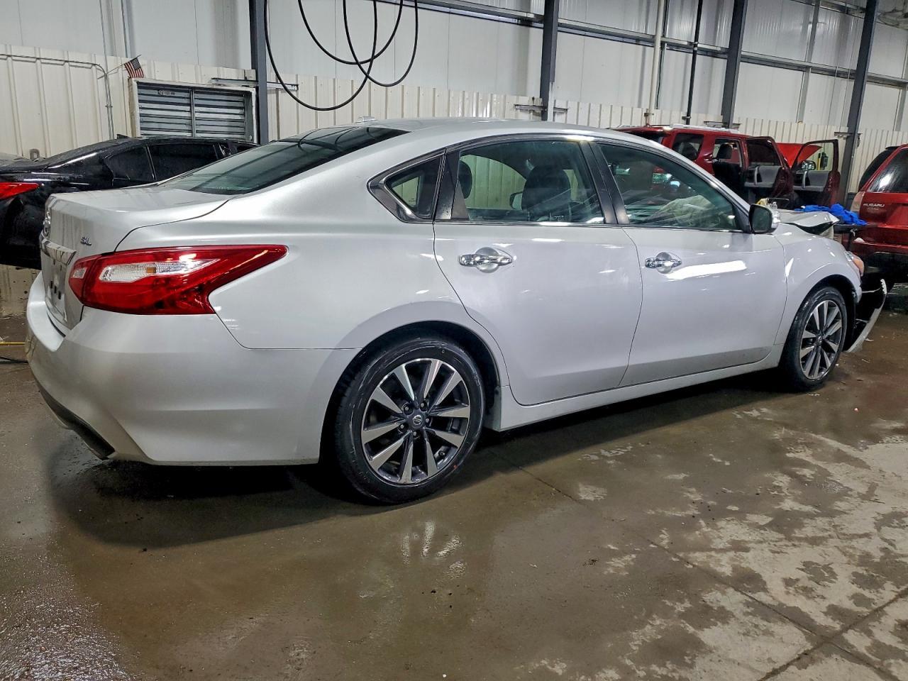 2017 NISSAN ALTIMA