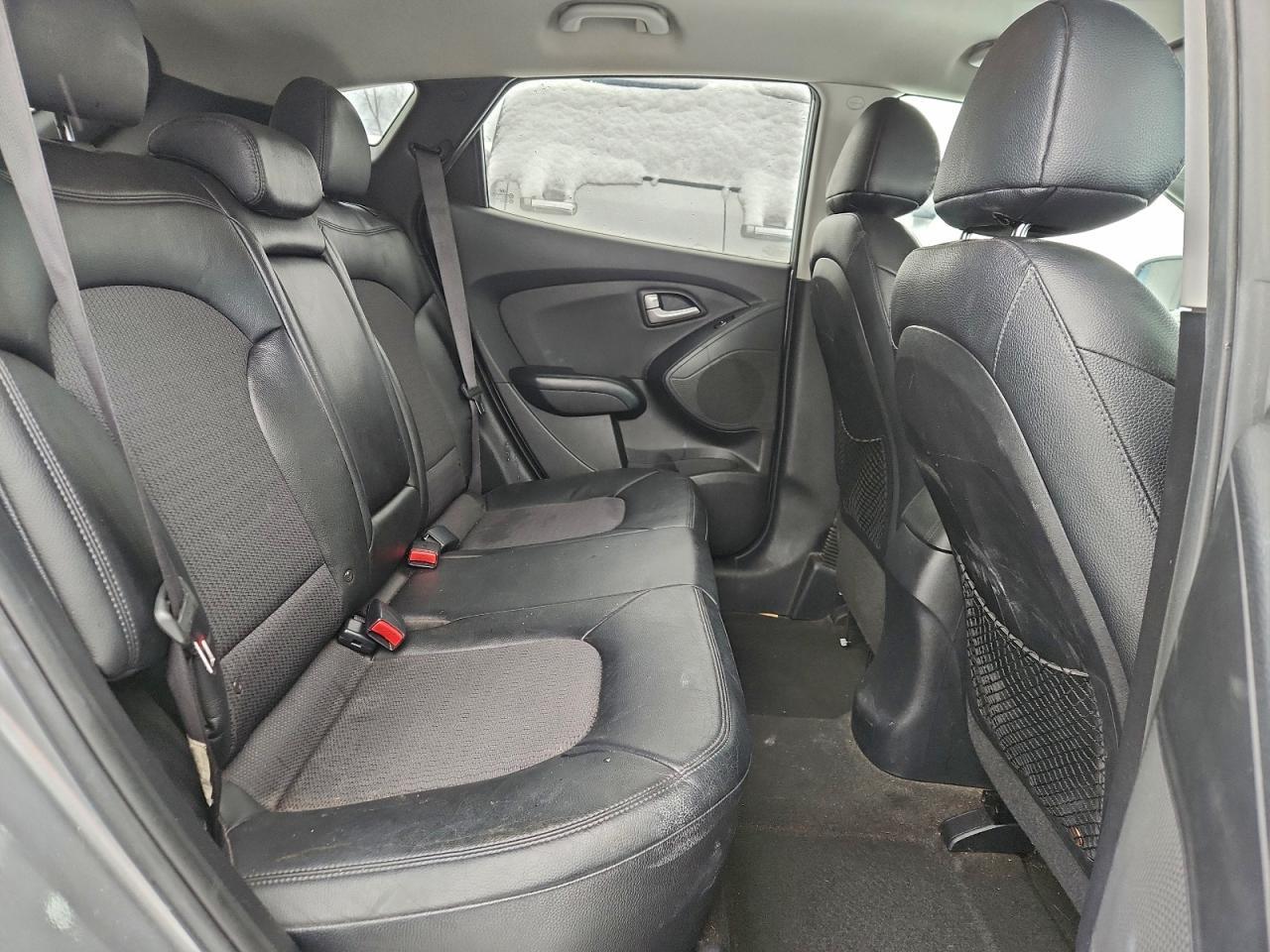 2012 HYUNDAI TUCSON