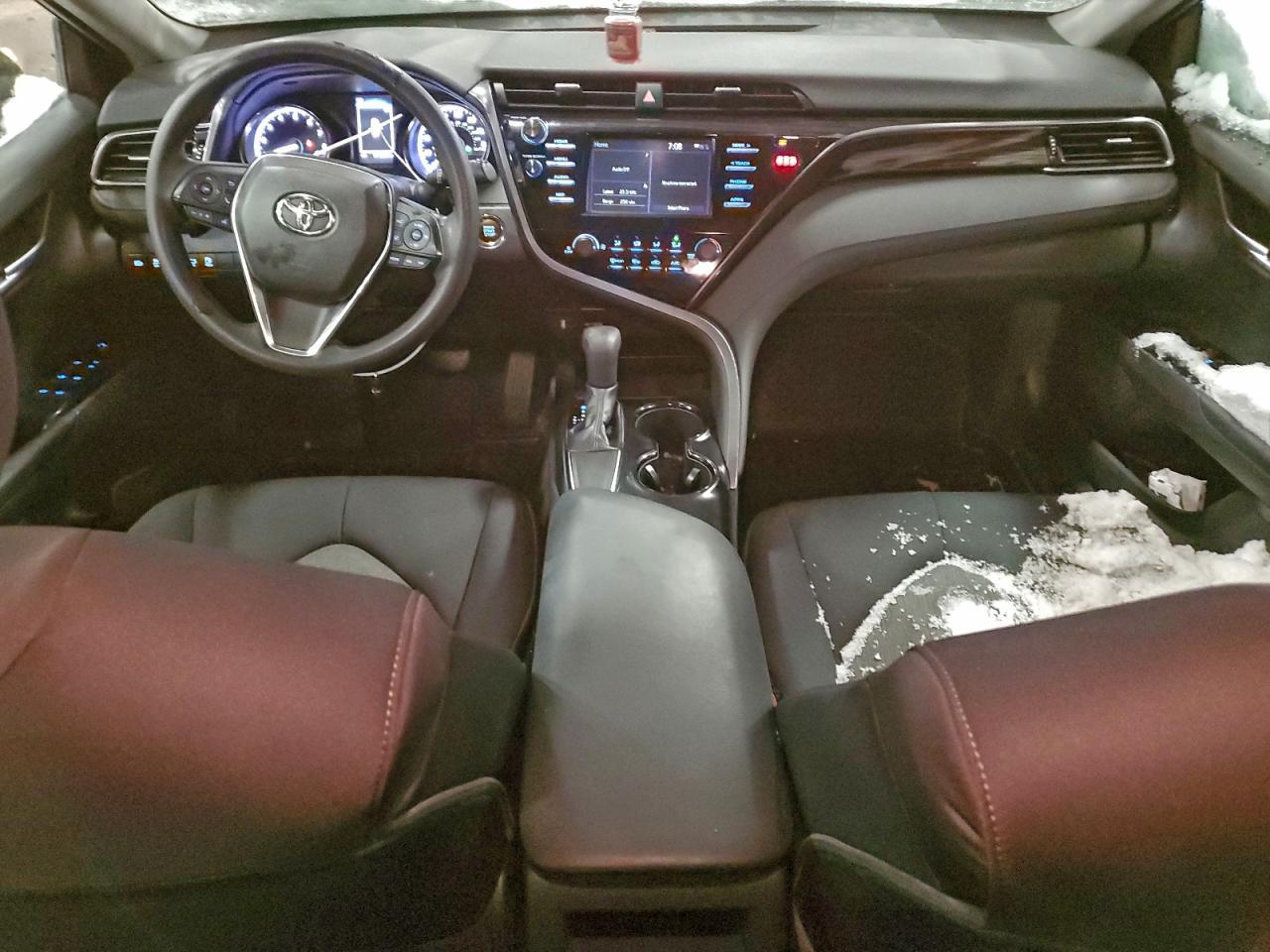 2019 TOYOTA CAMRY