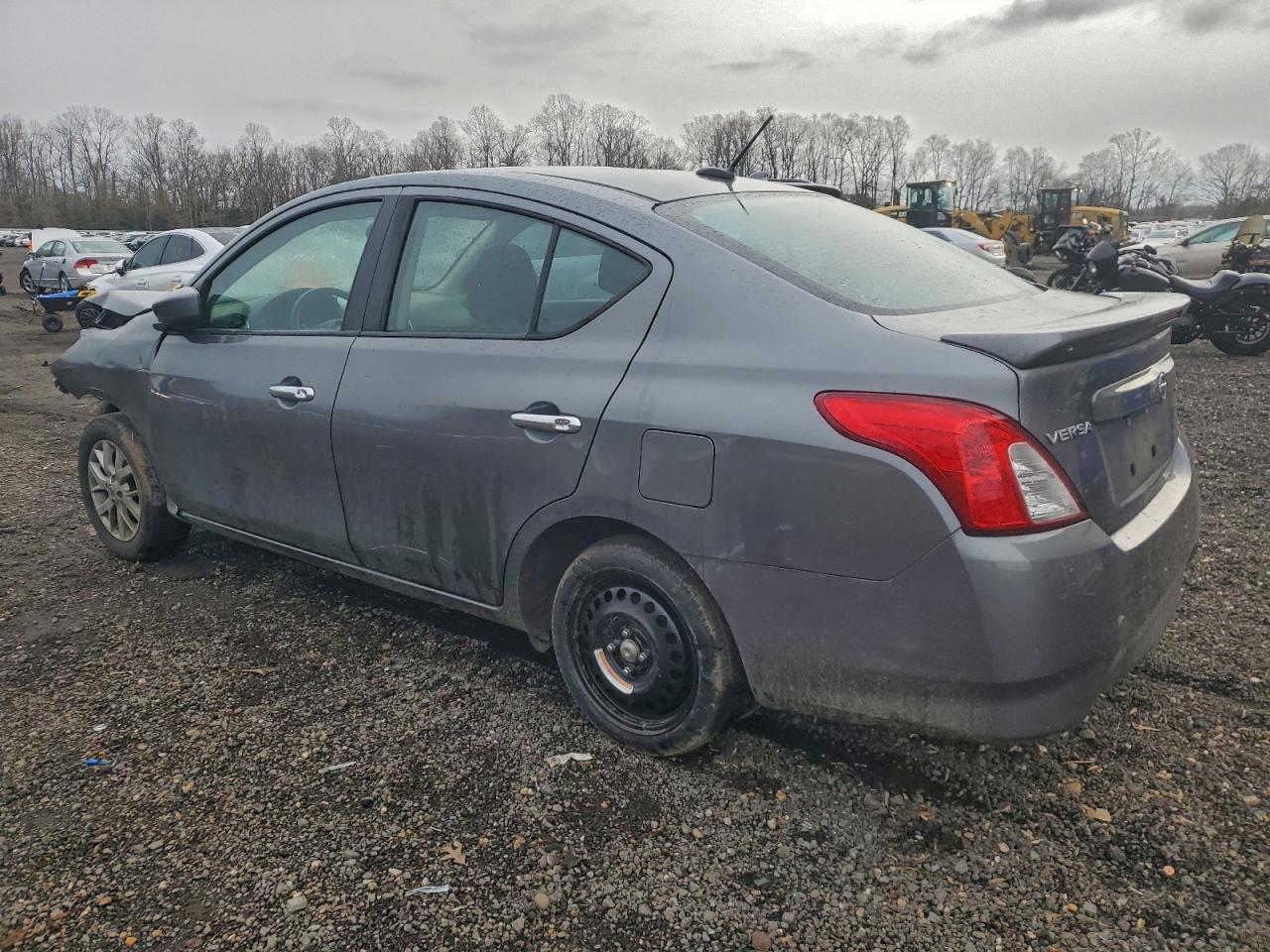 2019 NISSAN VERSA