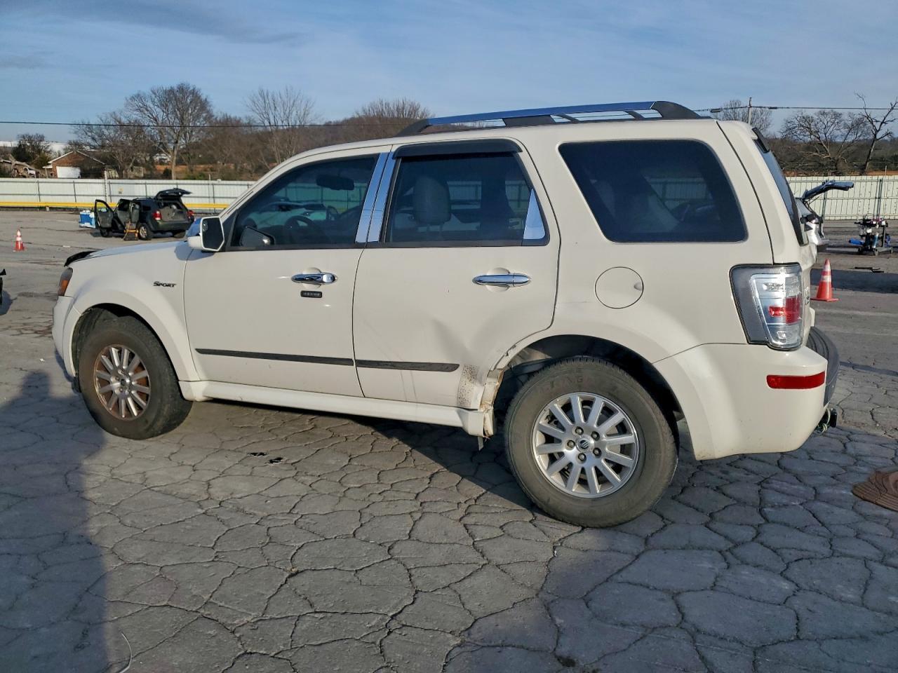 2011 MERCURY Mariner