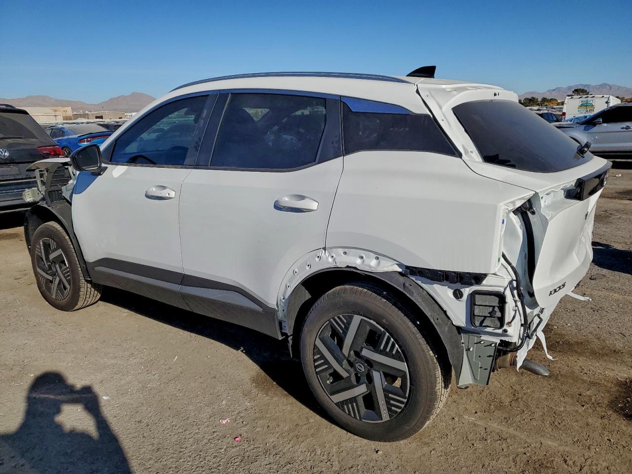 2026 NISSAN KICKS