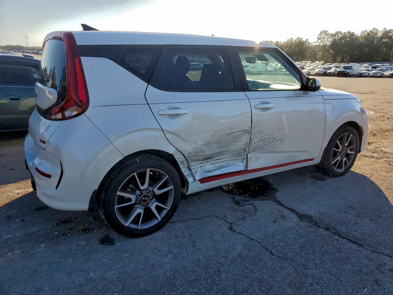 2021 KIA SOUL