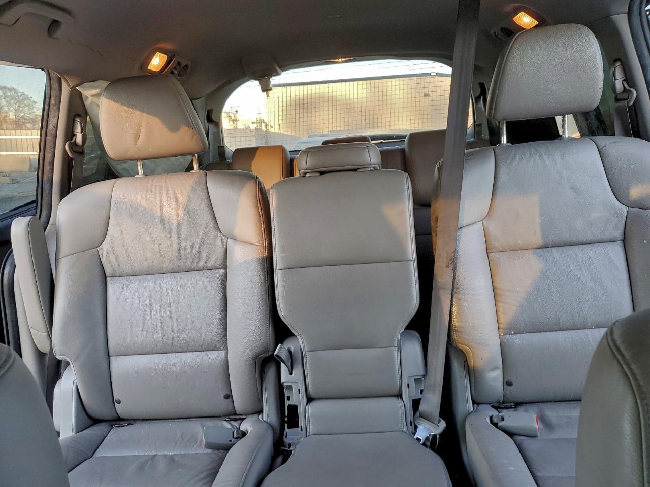 2011 HONDA ODYSSEY