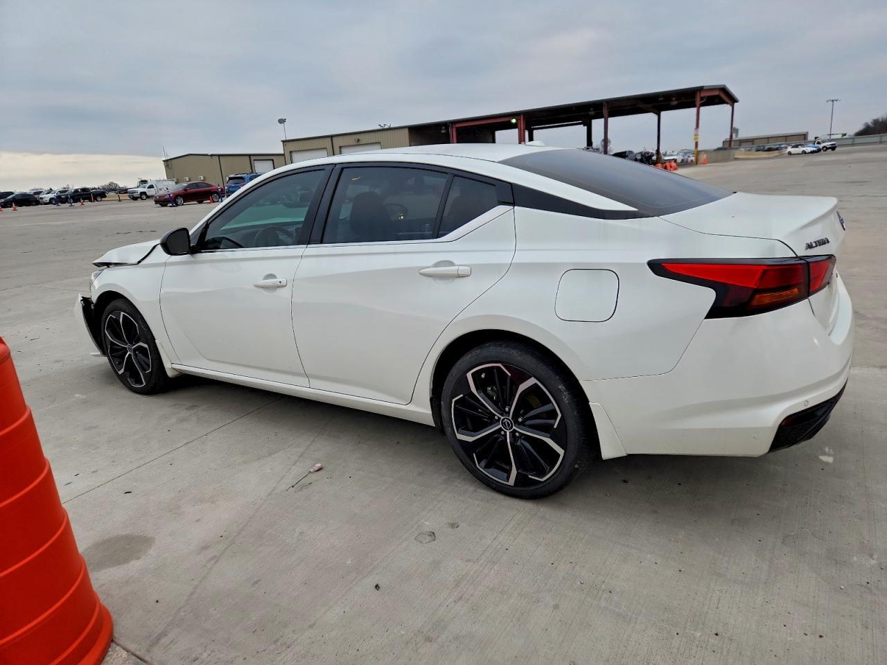 2024 NISSAN ALTIMA