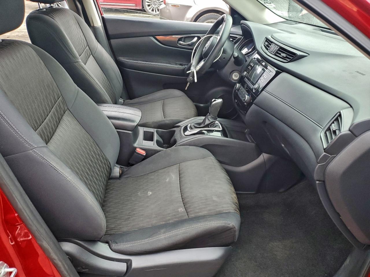 2017 NISSAN ROGUE