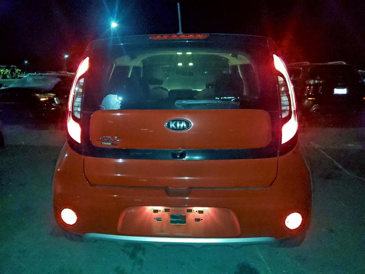 2017 KIA SOUL