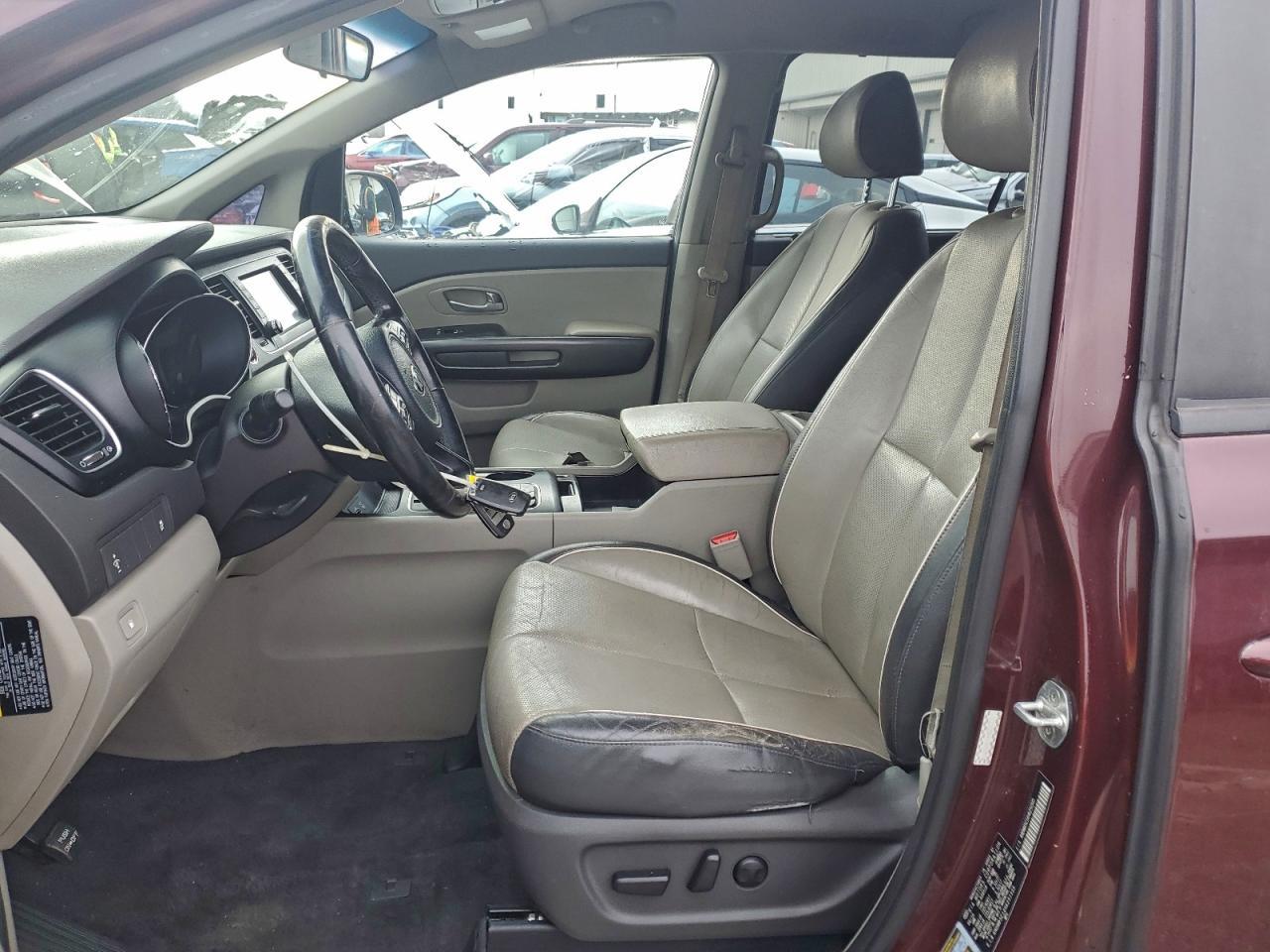 2017 KIA SEDONA