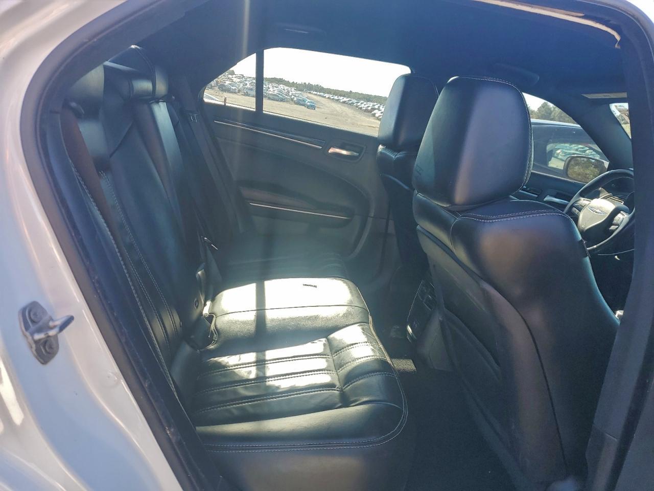 2020 CHRYSLER 300