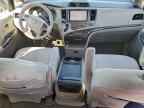 2011 TOYOTA SIENNA
