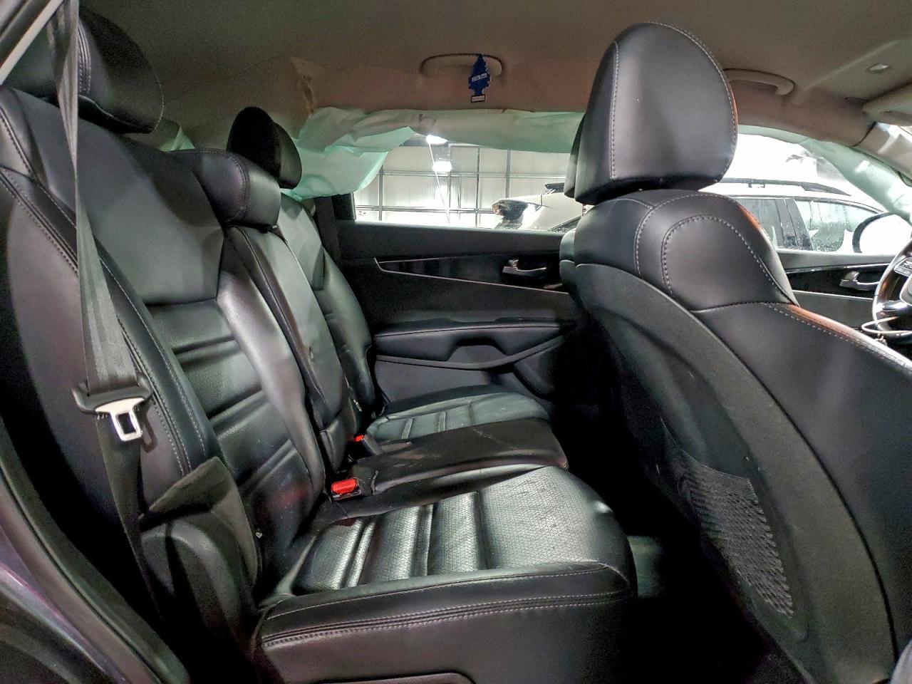 2019 KIA SORENTO