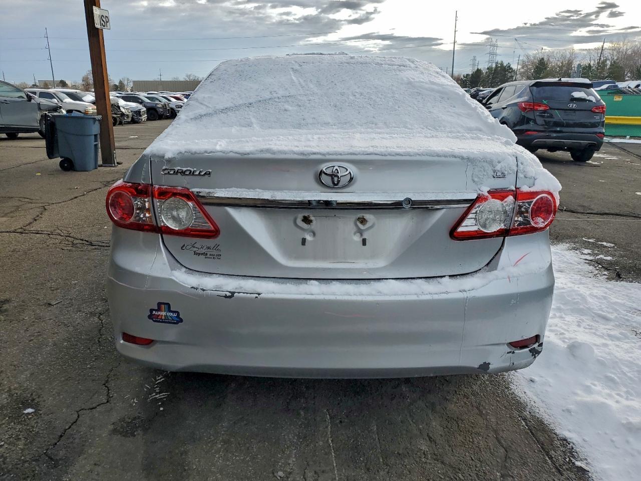 2012 TOYOTA COROLLA