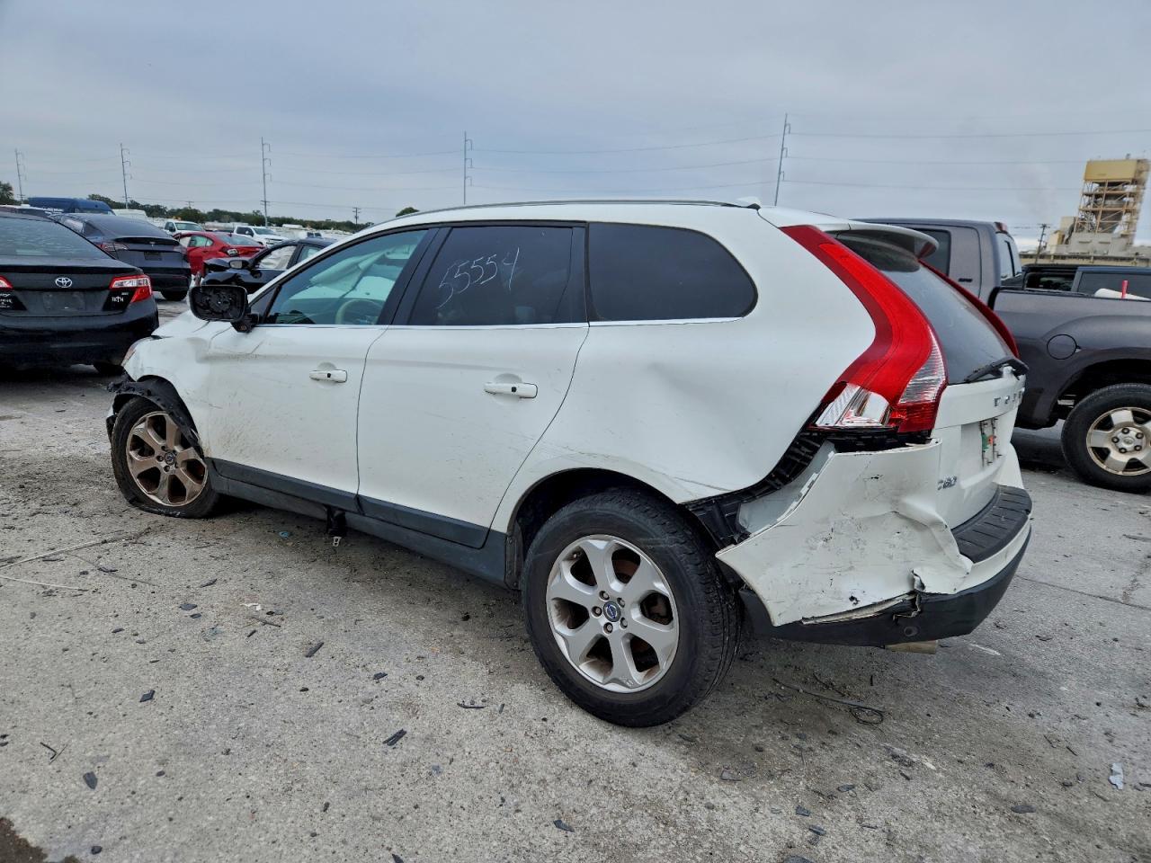 2012 VOLVO XC60
