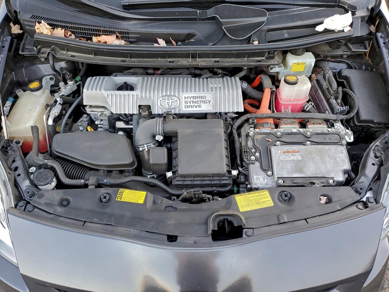 2011 TOYOTA PRIUS