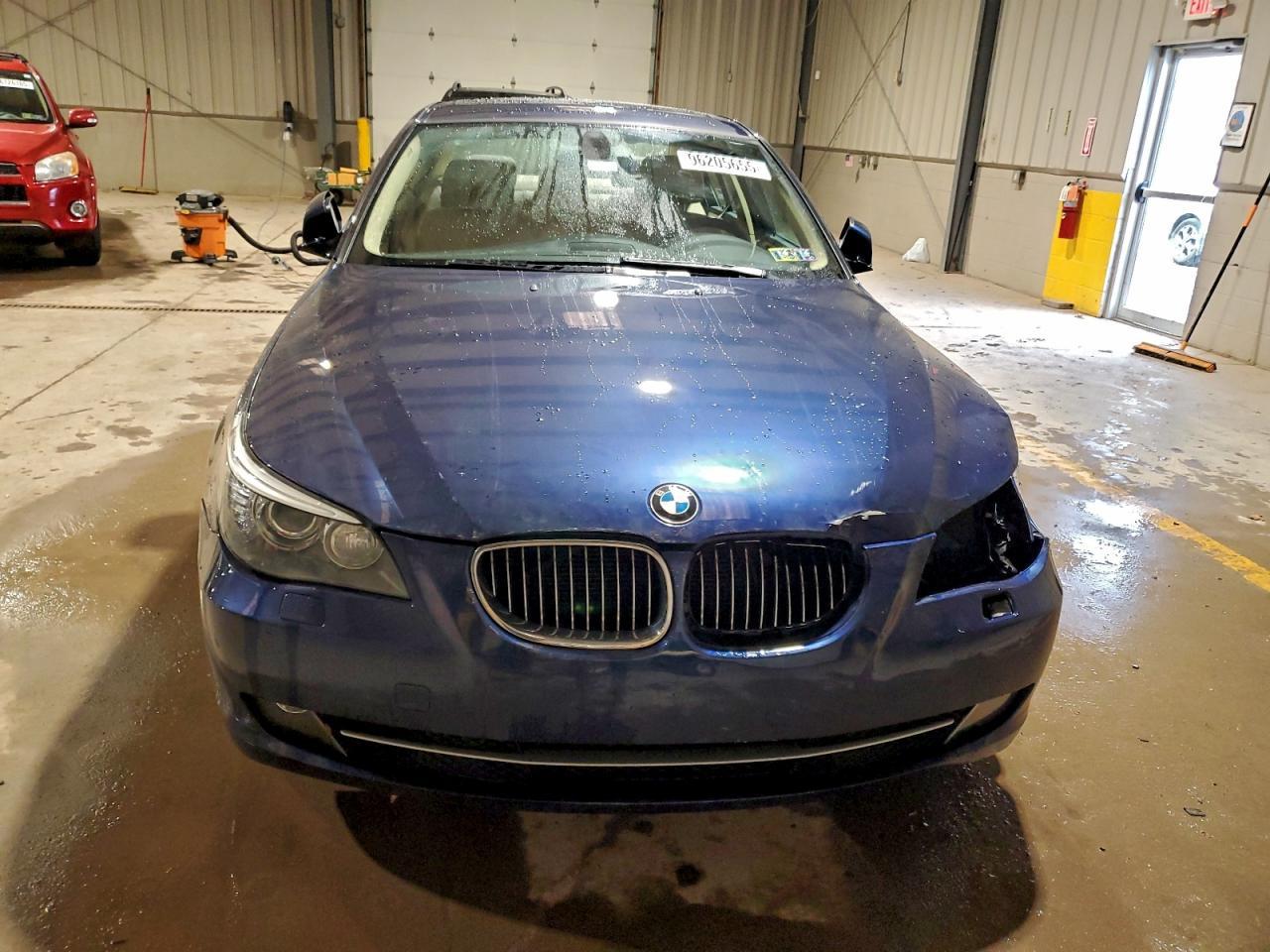 2010 BMW 5 series