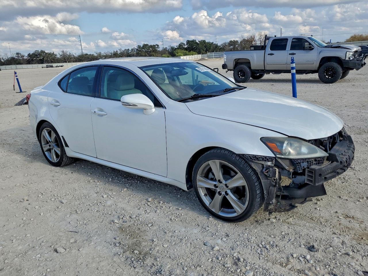 2011 LEXUS IS 250