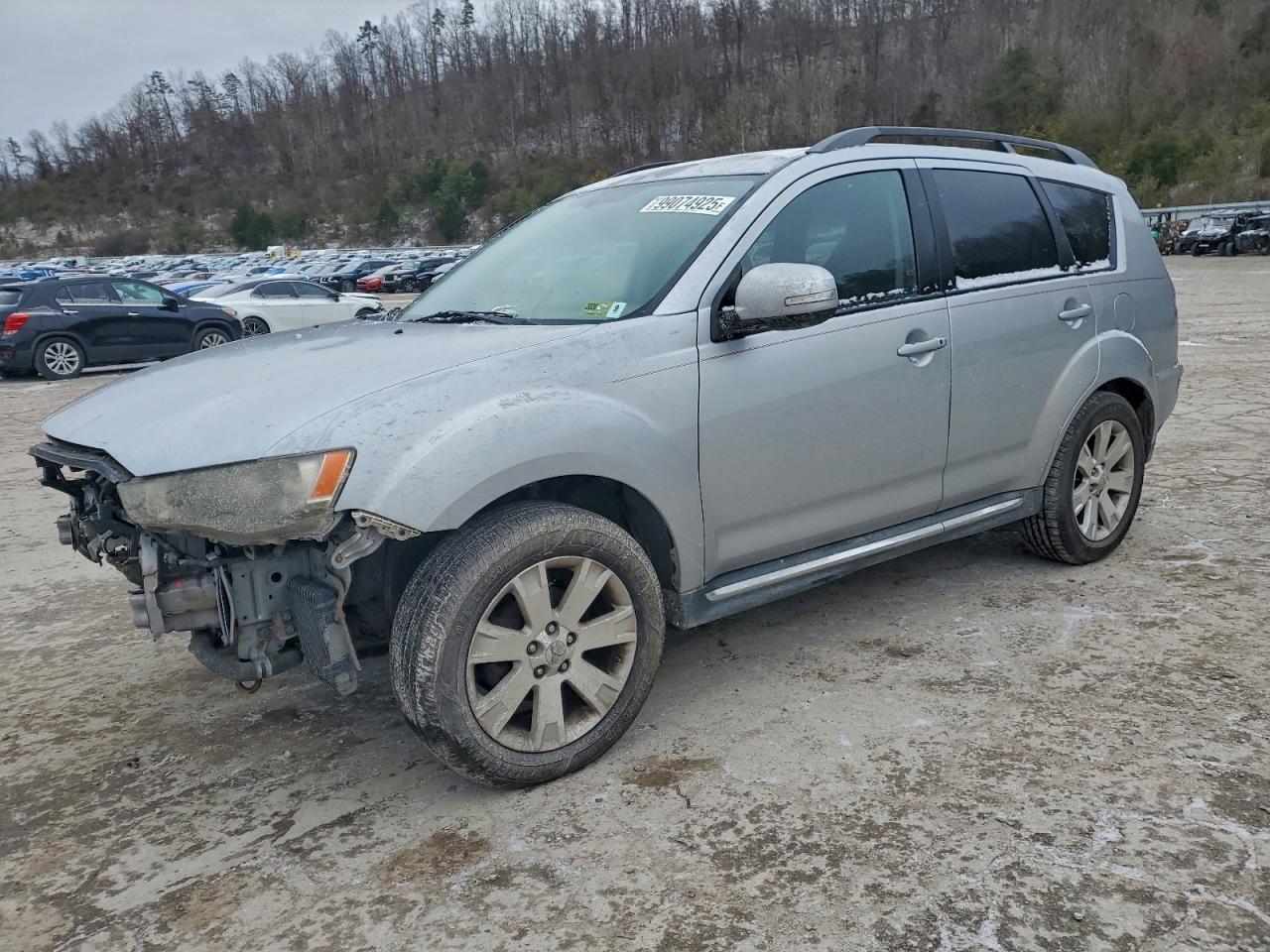 2011 MITSUBISHI outlander