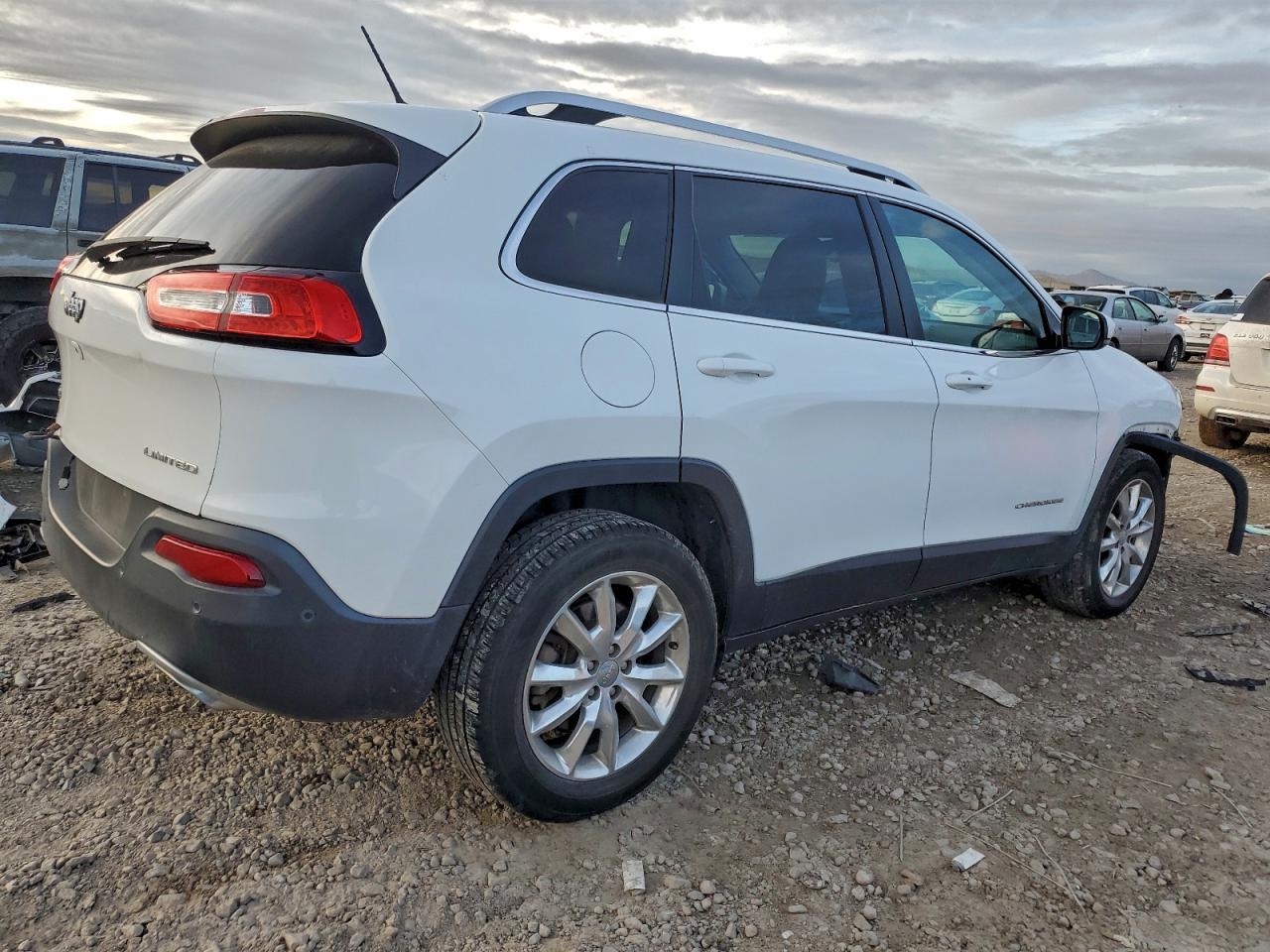 2015 JEEP CHEROKEE