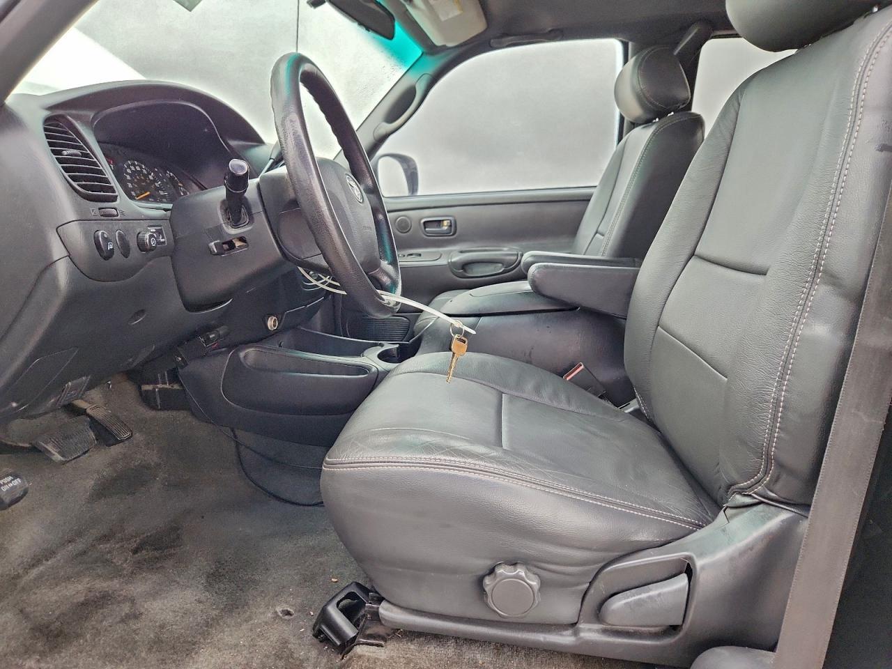 2003 TOYOTA TUNDRA
