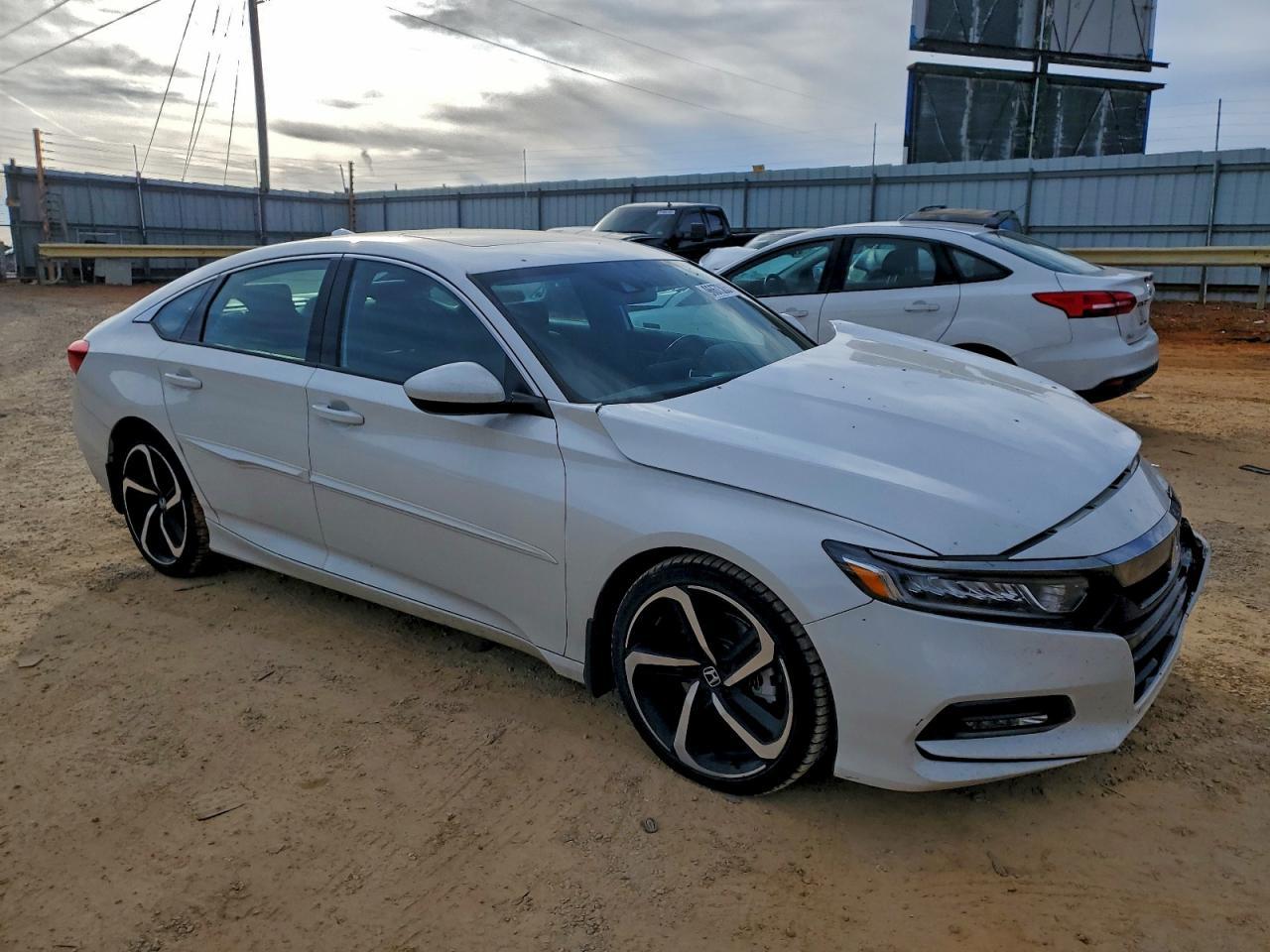 2018 HONDA ACCORD