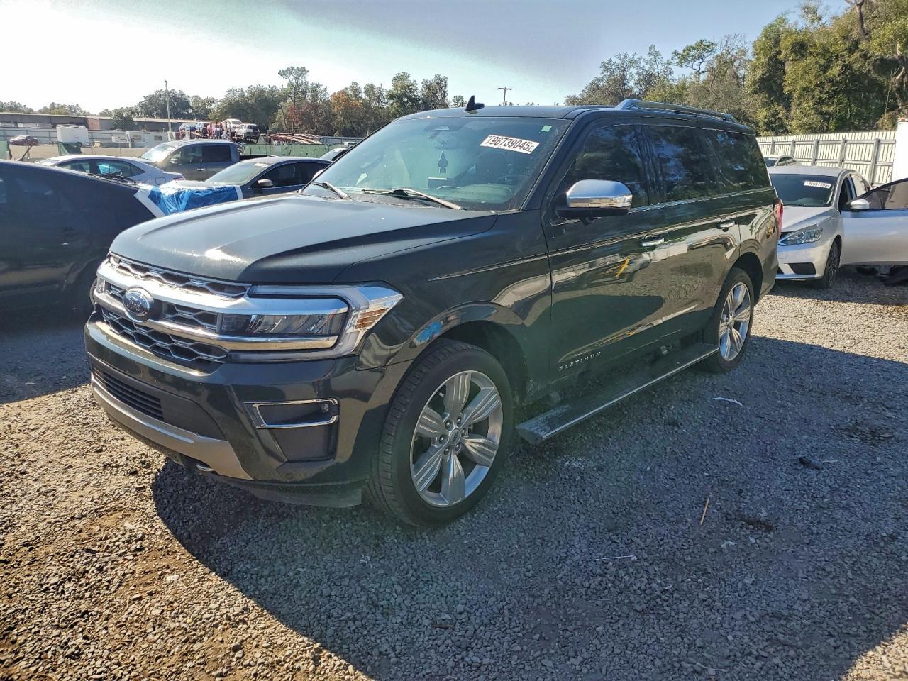 2022 FORD Expedition