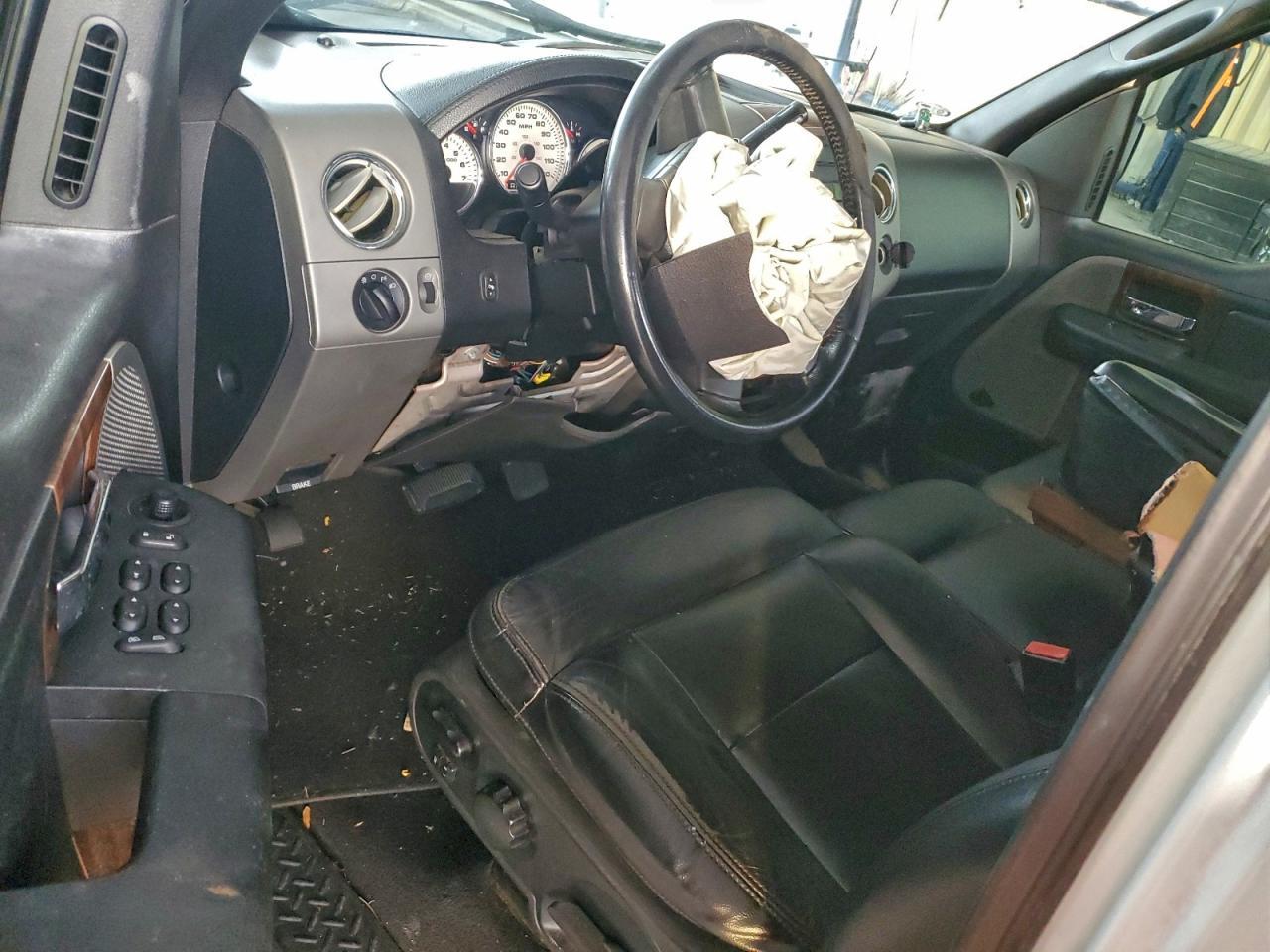 2004 FORD F-150
