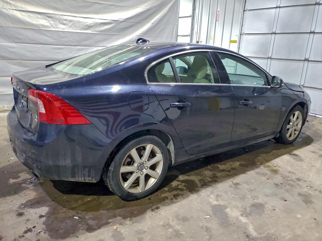 2016 VOLVO S60