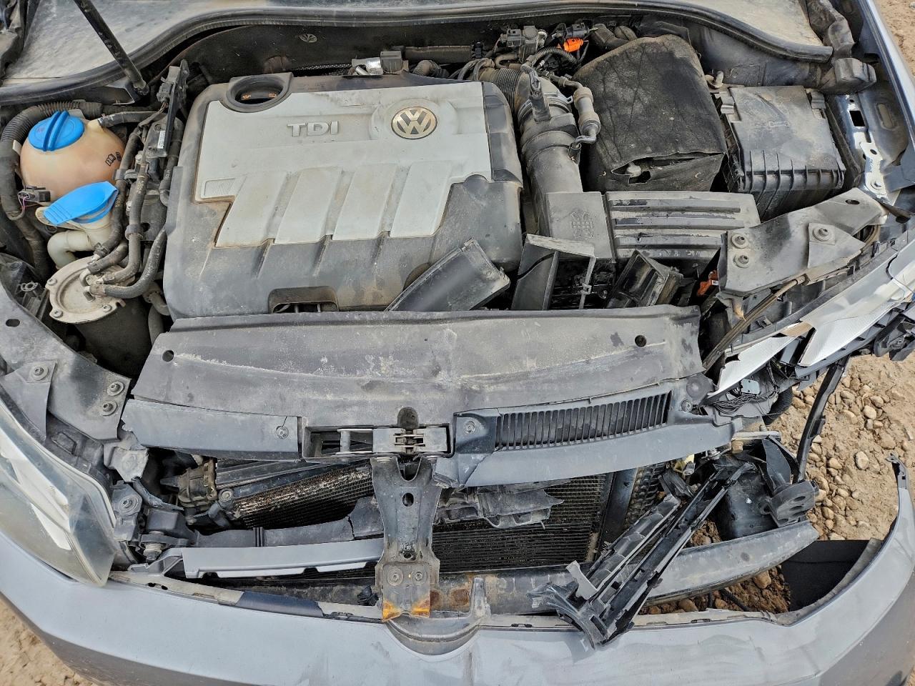 2012 VOLKSWAGEN GOLF