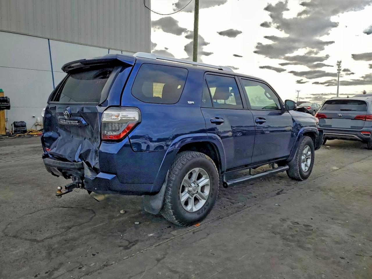 2018 TOYOTA 4Runner