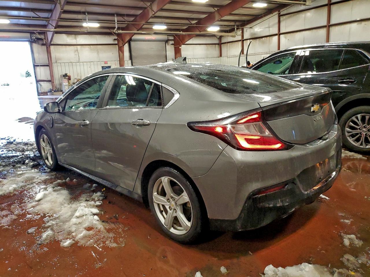 2017 CHEVROLET VOLT